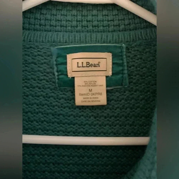 Woman’s L.L.Bean Teal Waffle Knit Button Up Long Sleeve Chunky Cardigan Size M - Picture 2 of 10